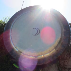 gong-riflesso-luce